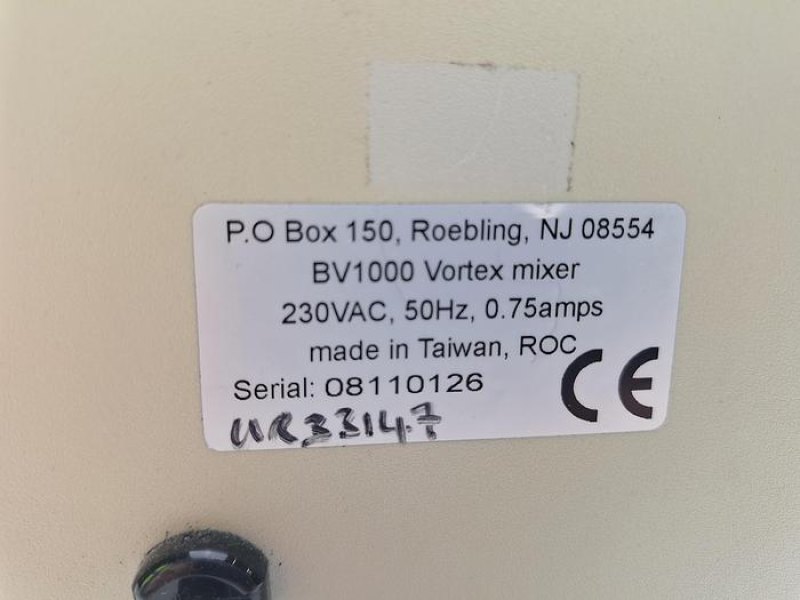 Benchmark Scientific BV1000 BenchMixer Vortex Mixer