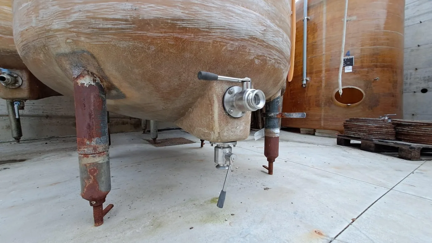 FIBERGLASS TANK VARIABLE CAPACITY FIRM GIMAR, CAPACITY HL 35 ABOUT, SECOND-HAND EQUIPMENTS - 5