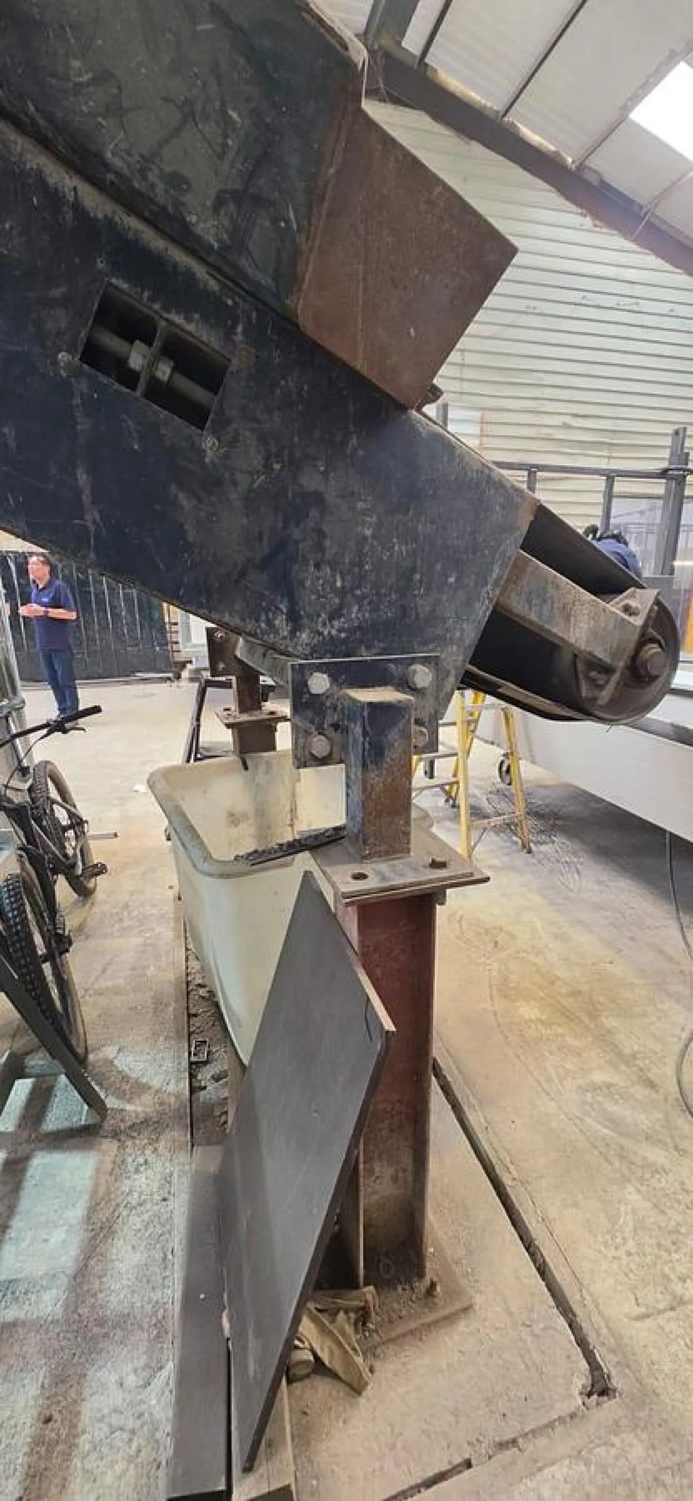 10m x 1m Infeed Conveyor - 4