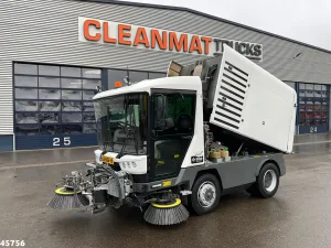 Ravo 580 with 3-rd brush
