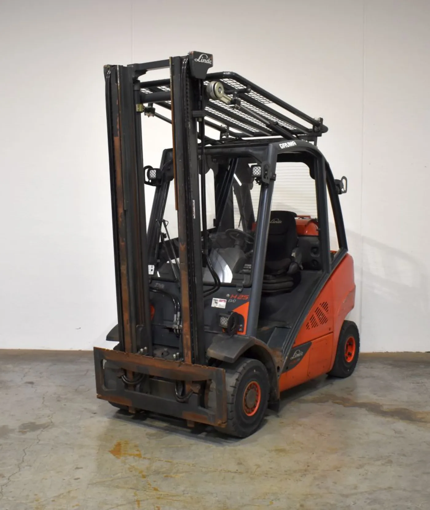 Frontstapler Linde H 25 T EVO 392-02 (2016) - 1