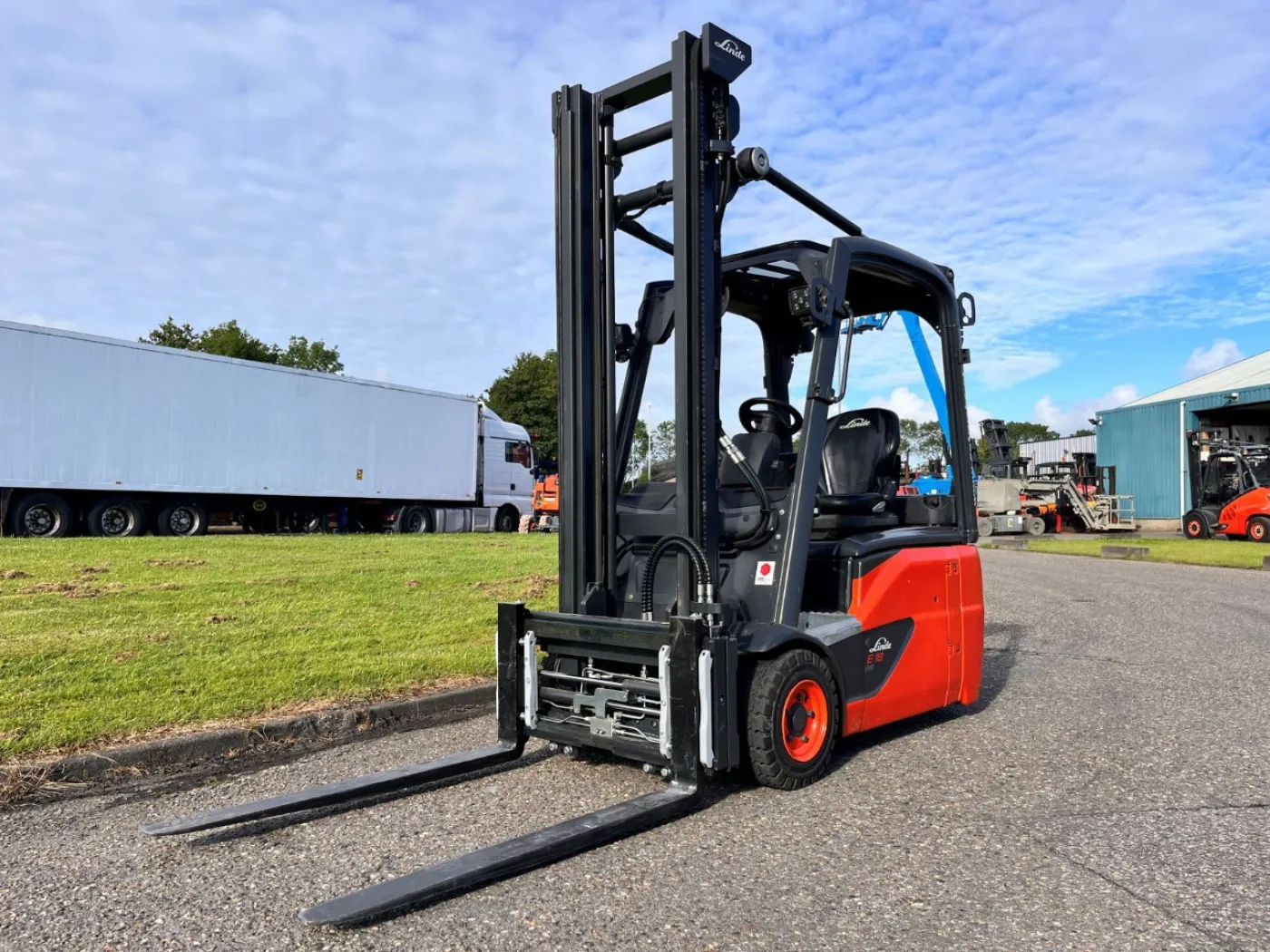 Linde E18-02 - 4