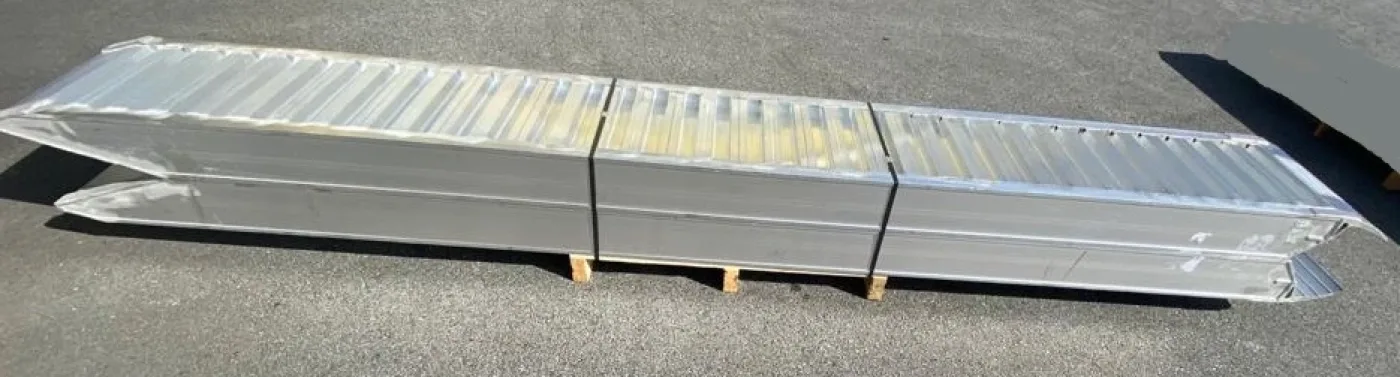 8t Aluminium Laderampen / Verladerampe / Auffahrrampen - 3