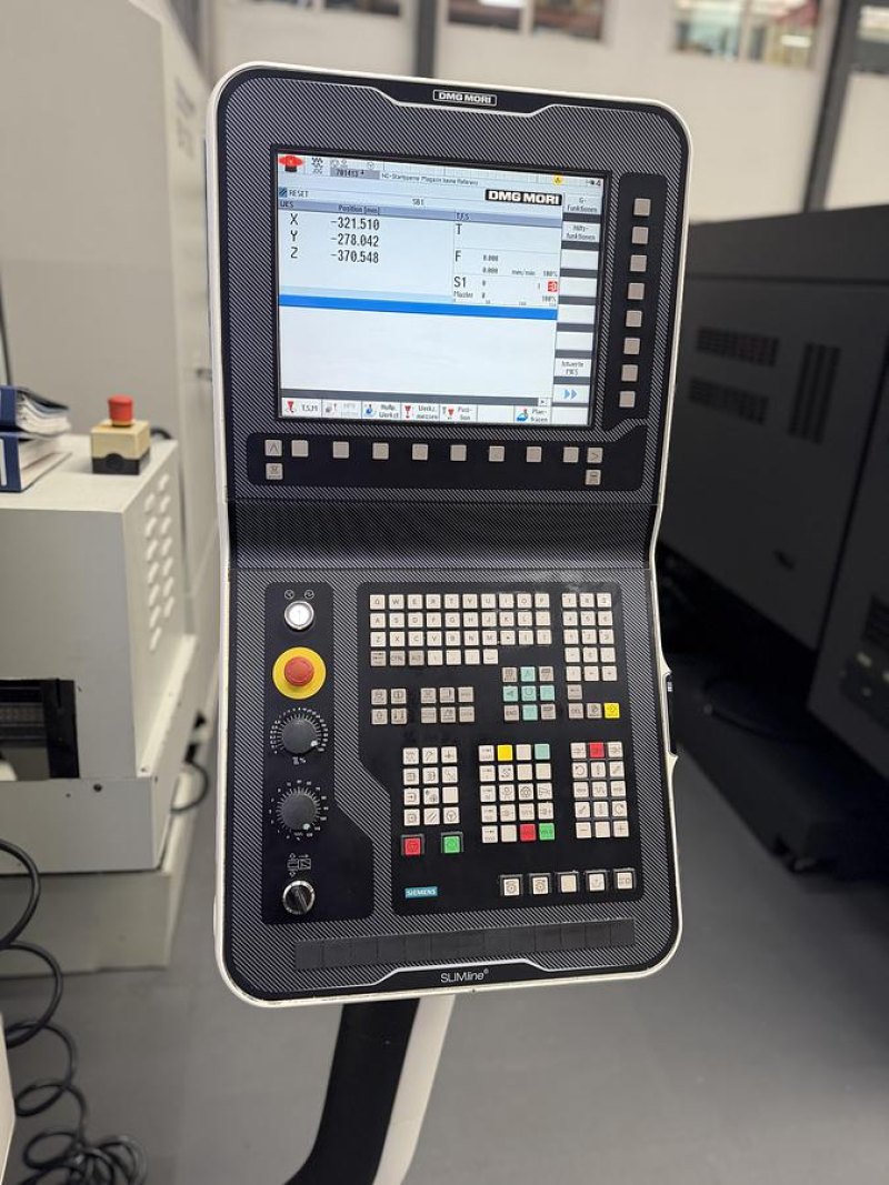 DMG MORI EcoMill 600V