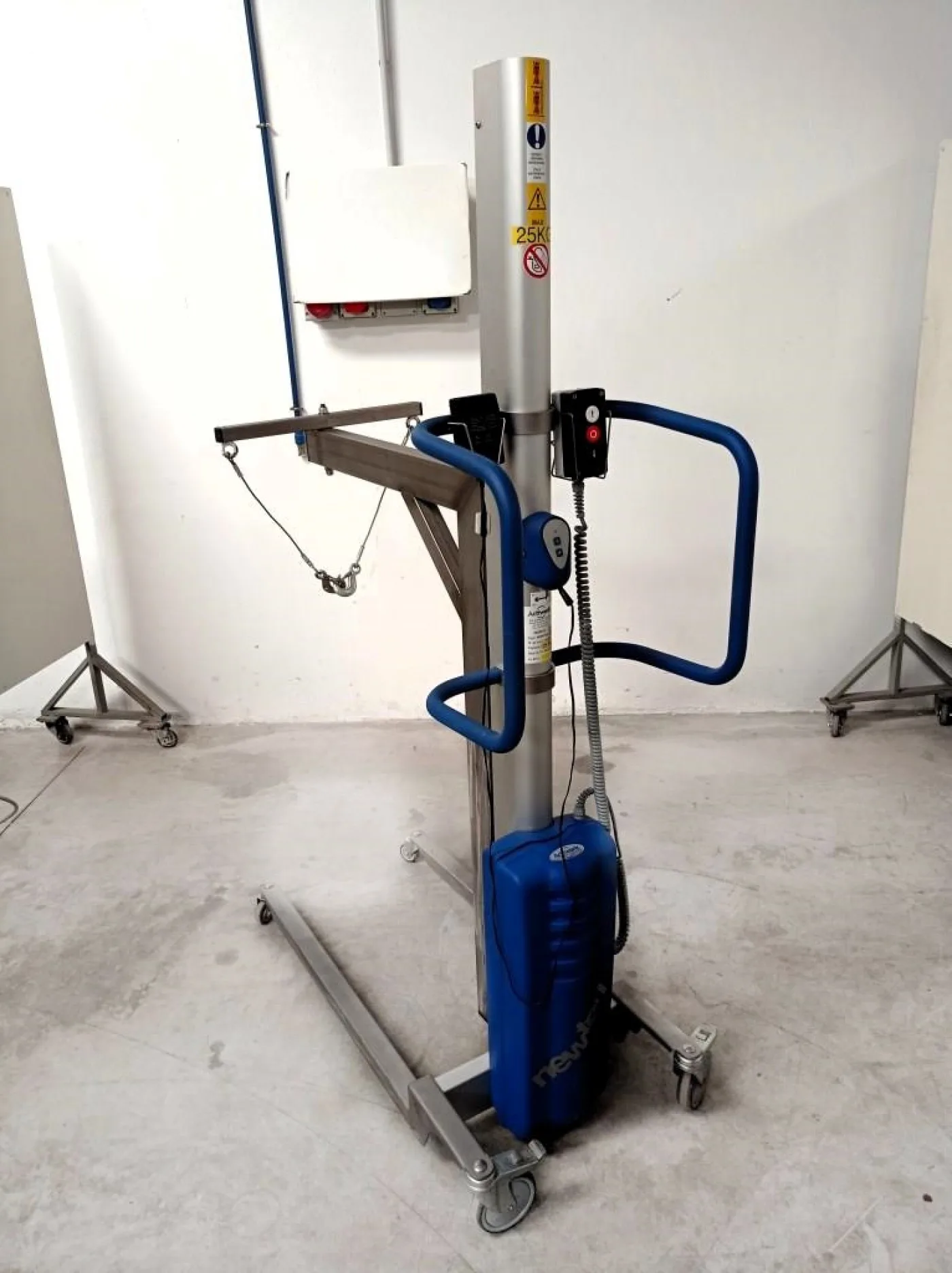 ELEVATORE A BATTERIA – ACTIWORK – MOD. NEWTON - 2