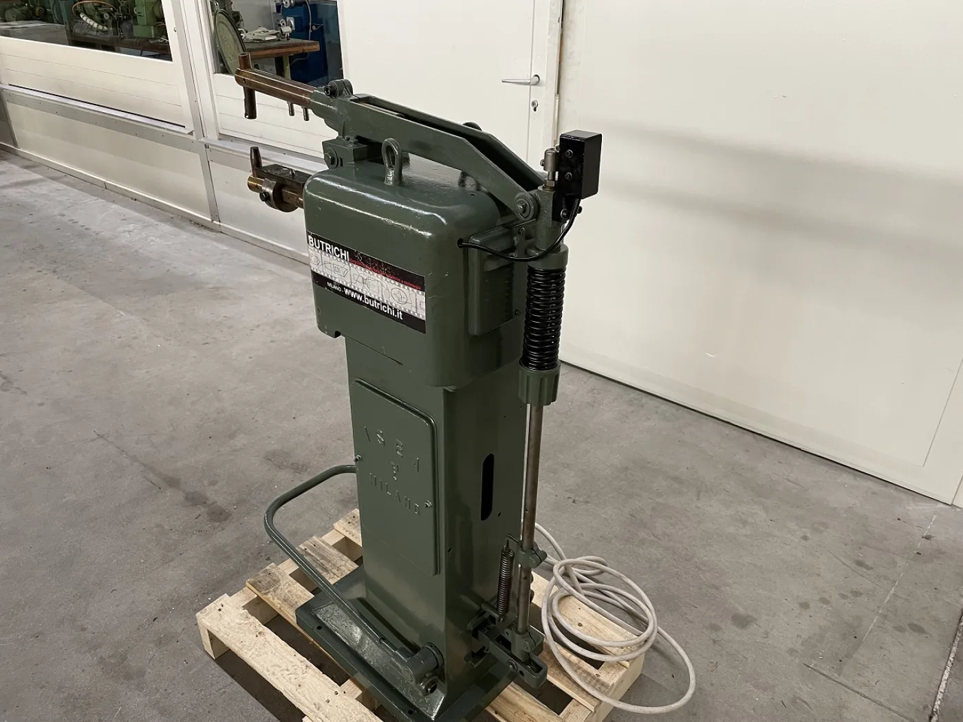 MACHINE A SOUDER PAR POINT “BUTRICHI” - 6