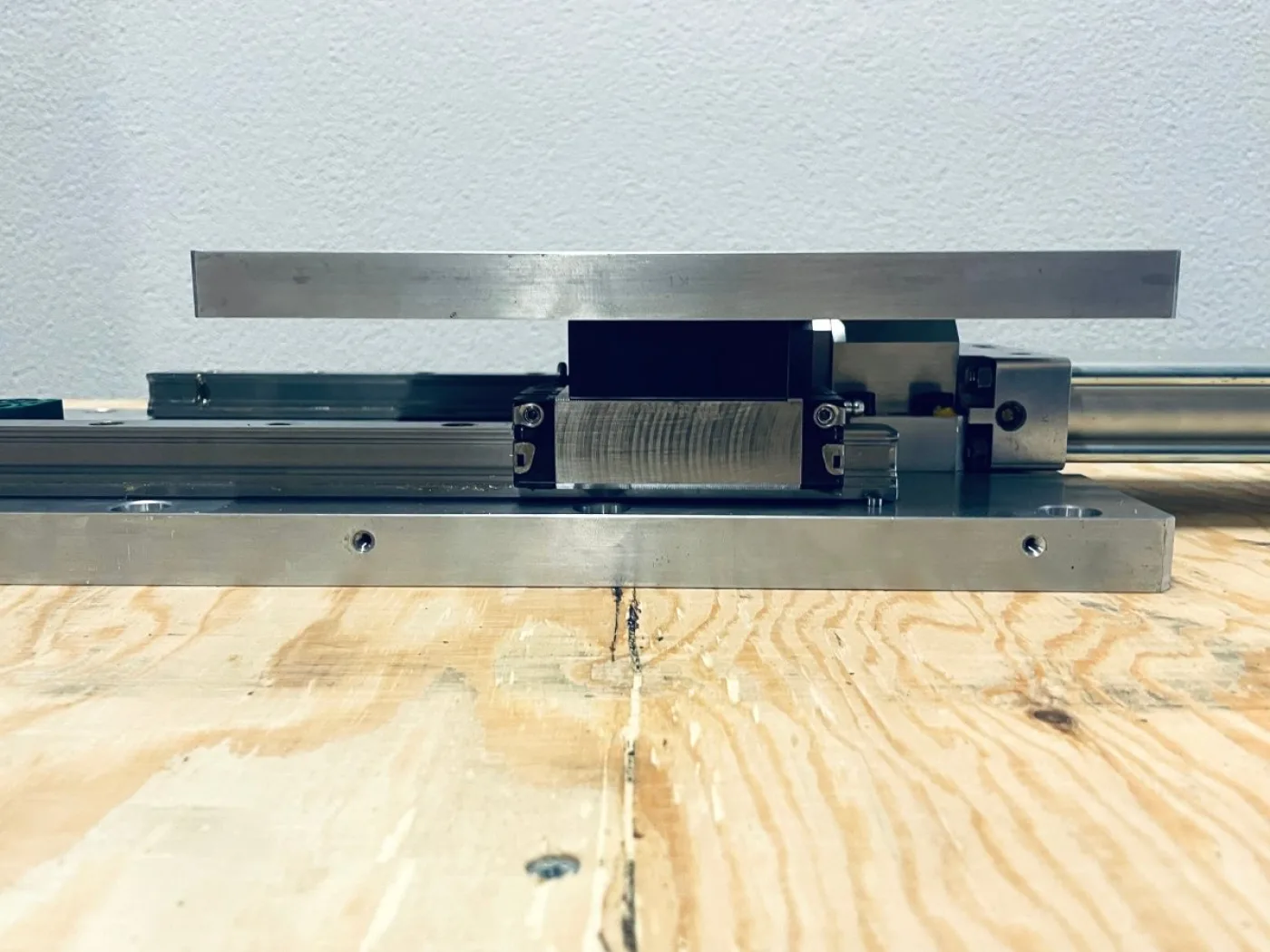 Tünkers Pneumatische Lineareinheit LE 100-200 VRL SB T02 - 3