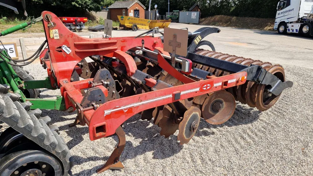 2011 Gregoire Besson Combimix 3m One Pass Cultivator