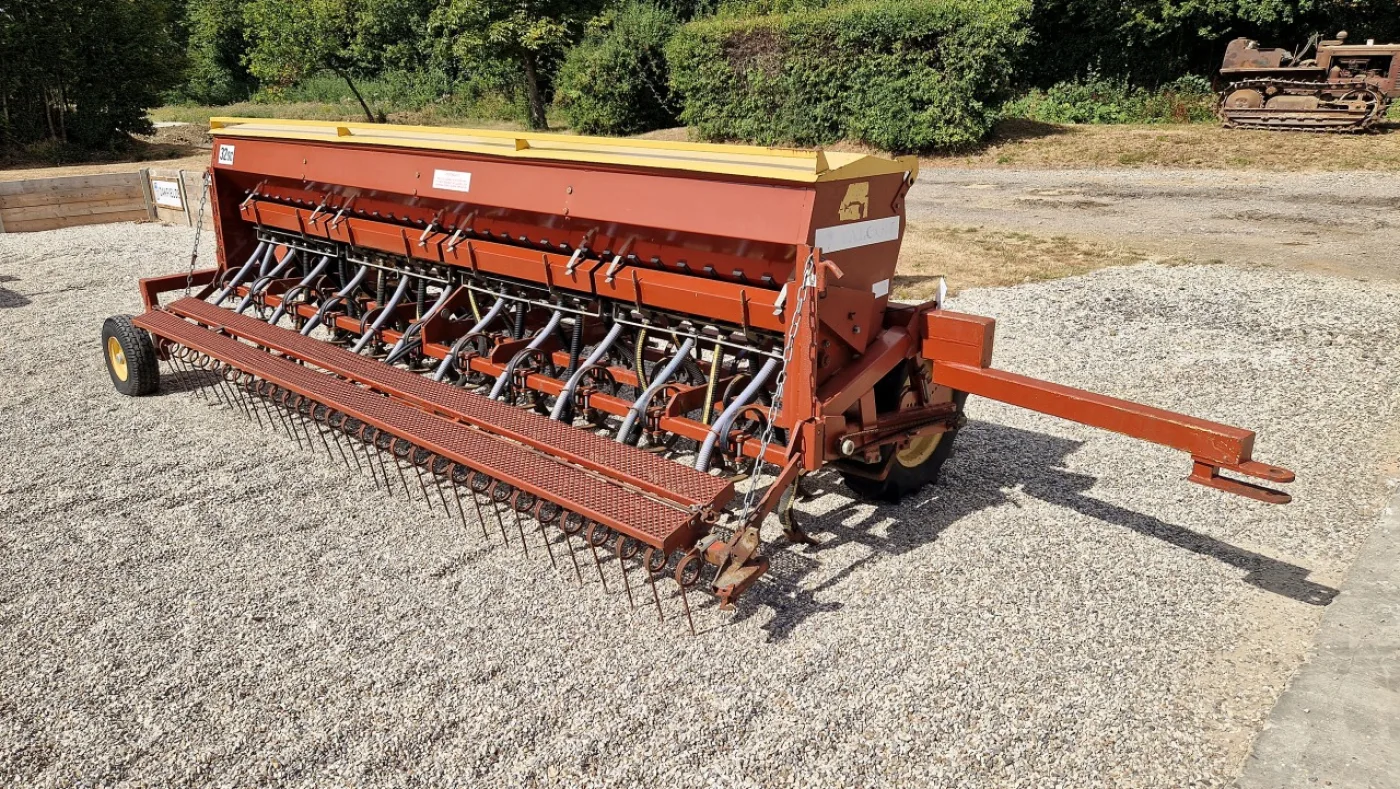 Falcon 4m Tine Drill - 1
