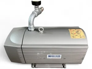 Becker VT 4.40 Drehschieber-Vakuumpumpe überholt Art.-Nr. A1933860