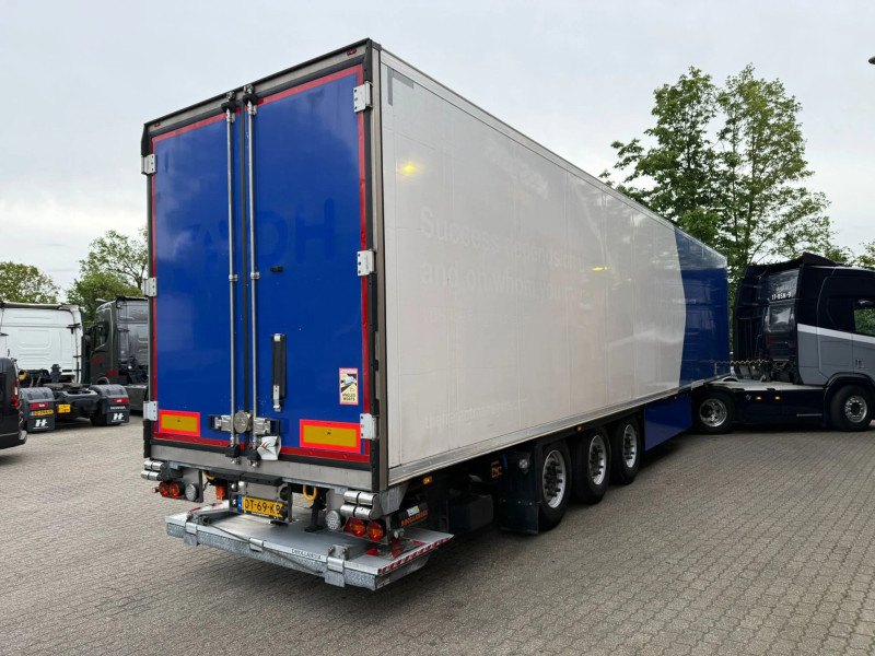 Schmitz Cargobull SKO 24 Thermo King A400 Lift Axle 2Ton LBW 2T 270H 250B