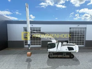 Liebherr R 946 LC