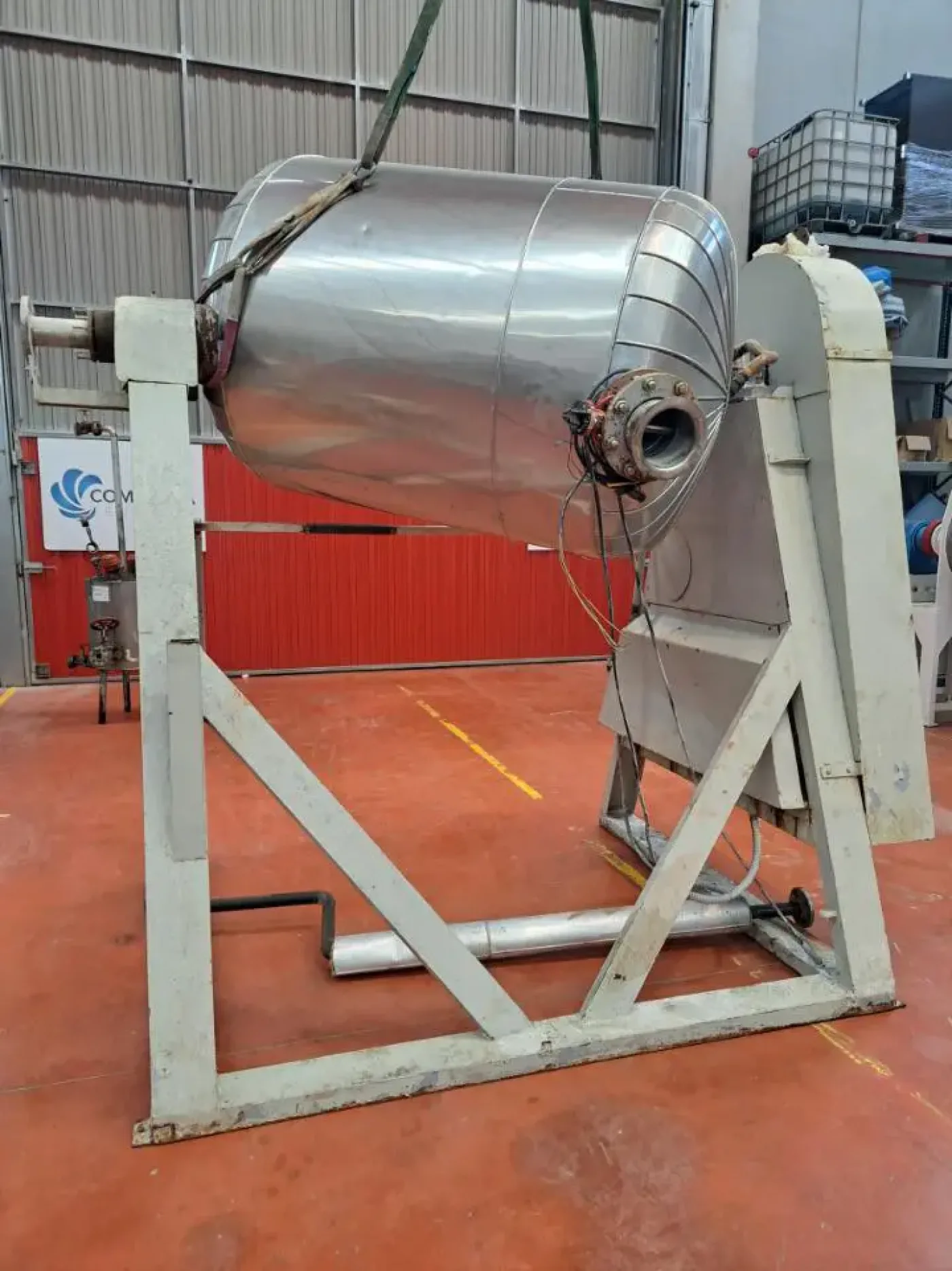 1,000 LITRES INCLINED DRYER WITH VACUUM PUMP, THERMAL OIL PUMP, BAG FILTER AND ELECTRICAL HEATING SYSTEM WITH THERMAL OIL - 2