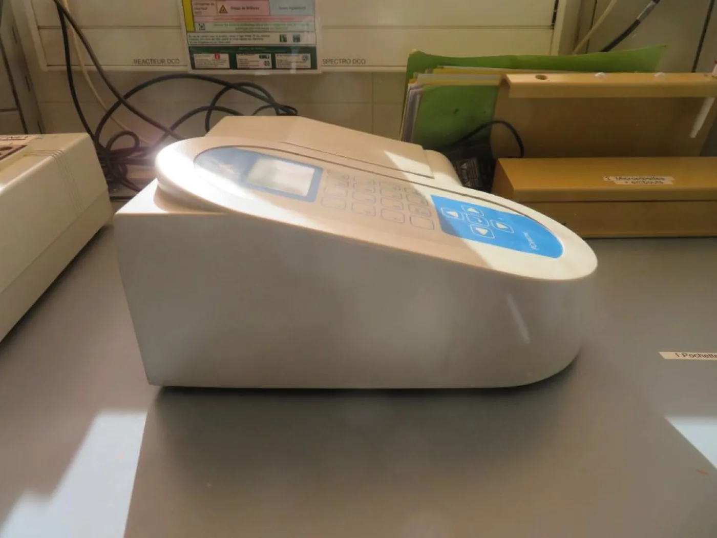 AQUALYTIC Inc. AQUALYTIC PC Spectro Spectrophotometer- R and D - 8