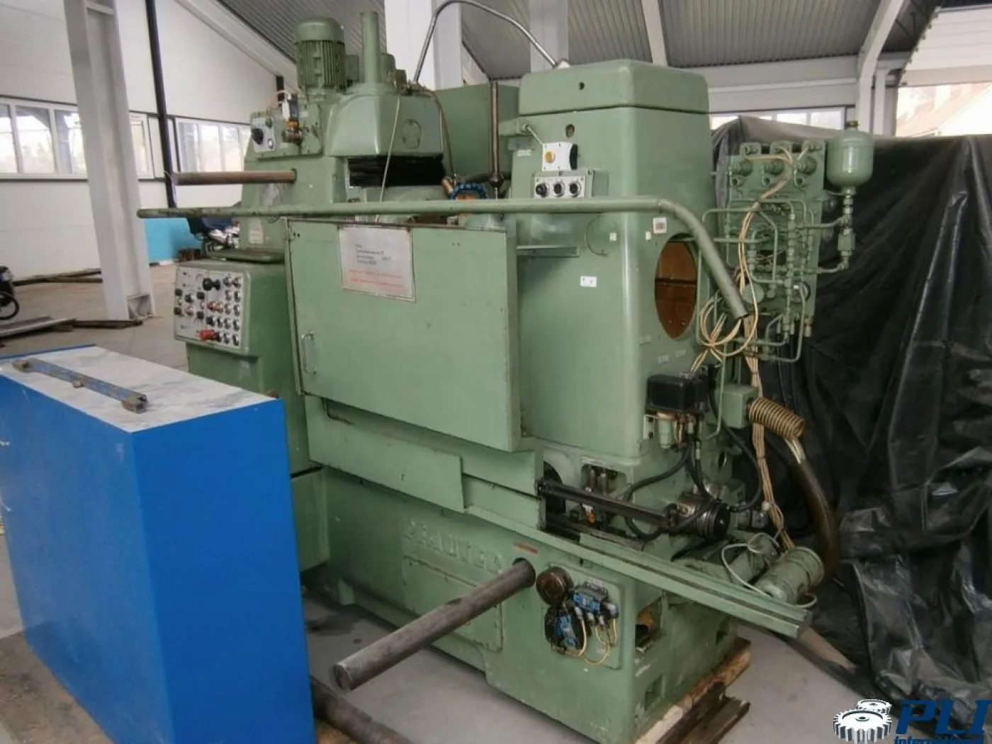 Pfauter P 400 pruning machine - 4