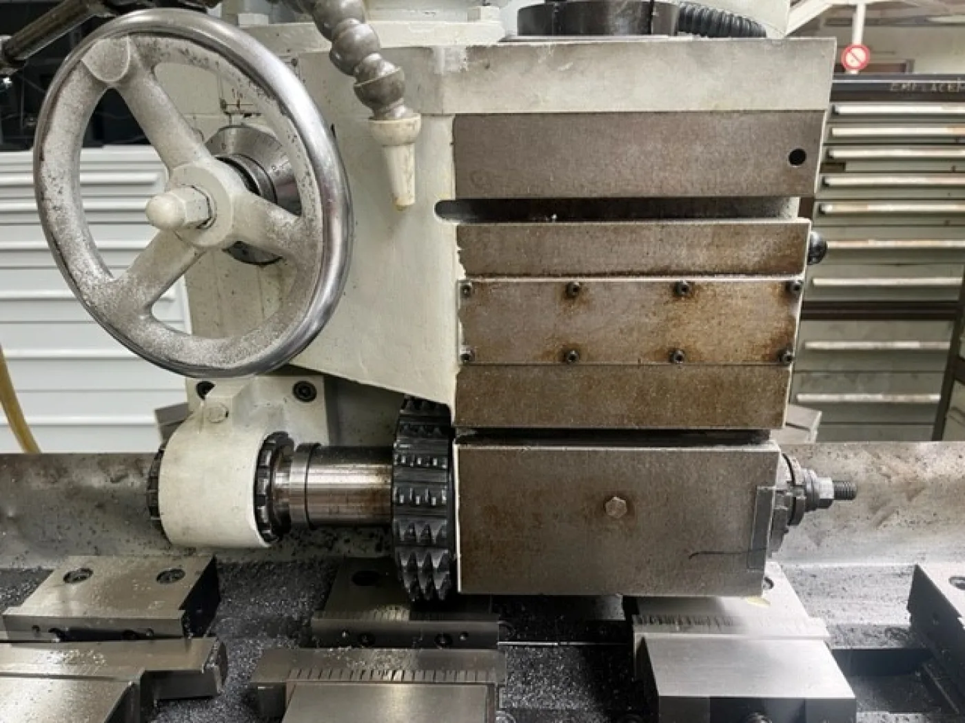 Rack Cutting Machine – KNAPP DONAU UZFM 300H - 6