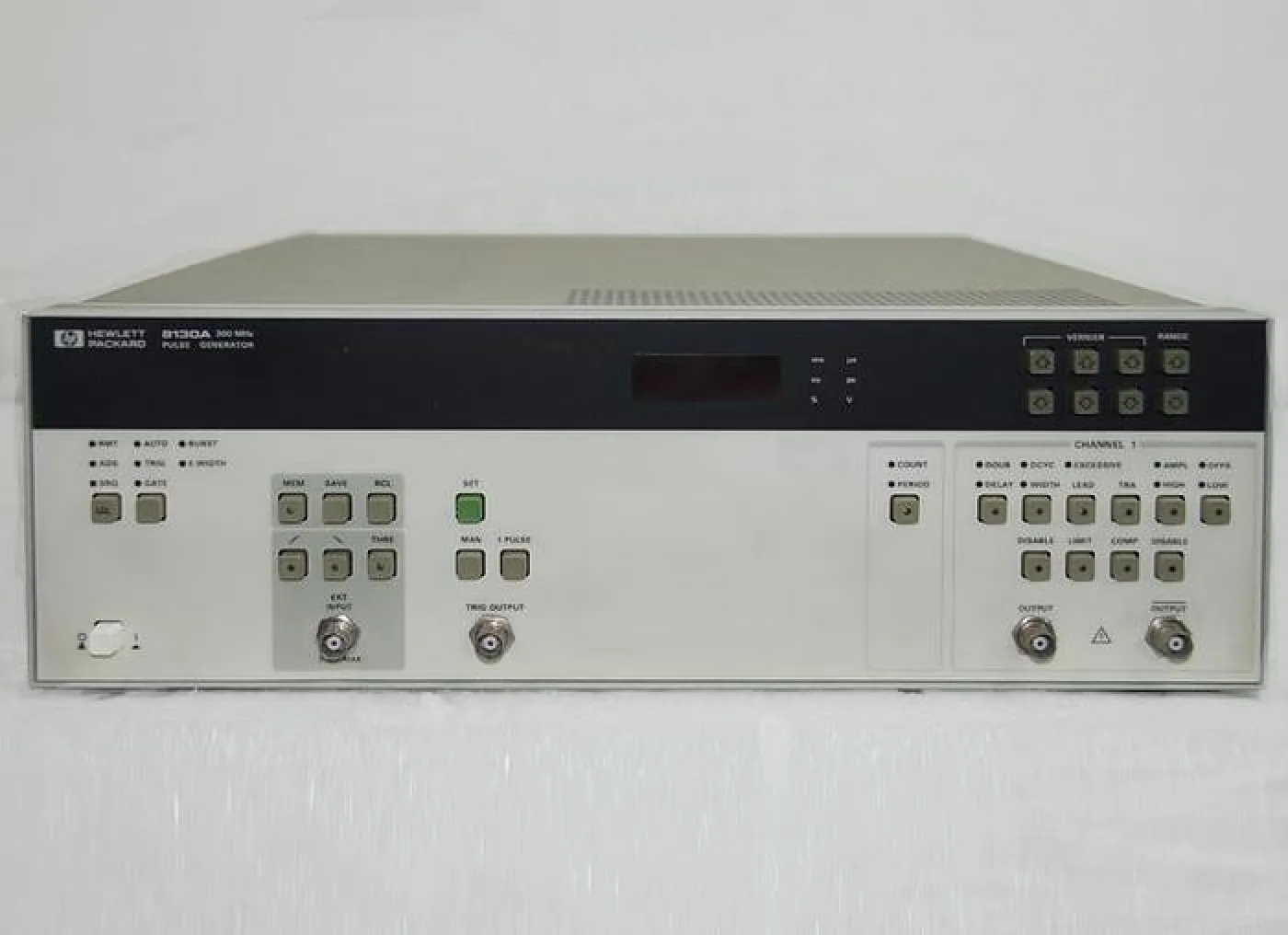 Agilent Technologies (HP) 8130A-020 - 1