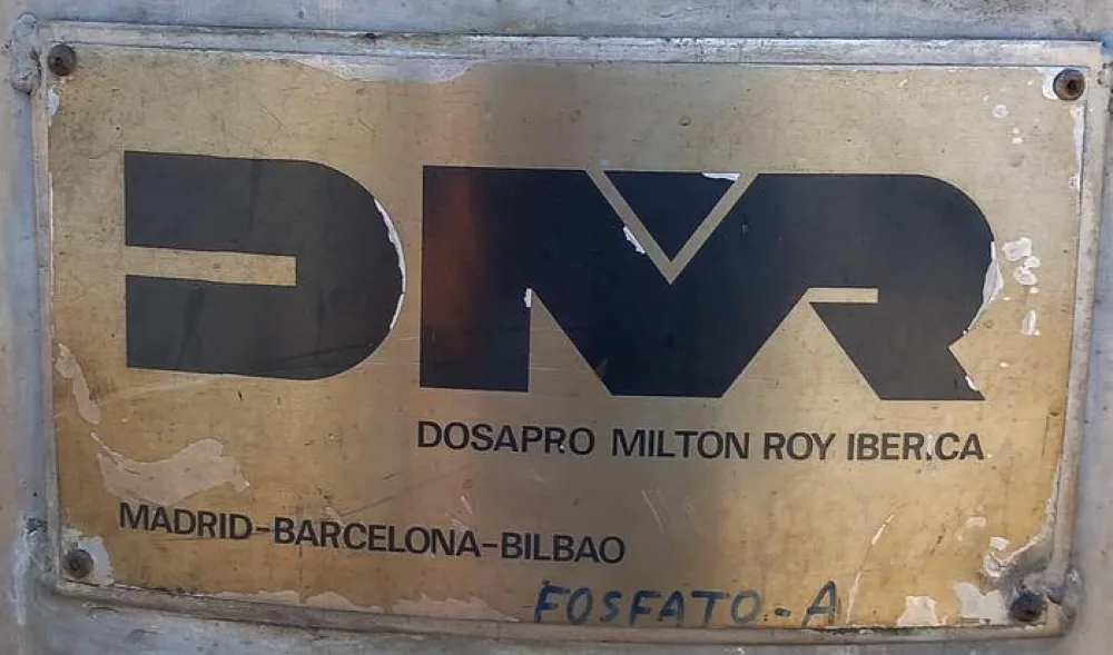 Reservatório de inox com misturador