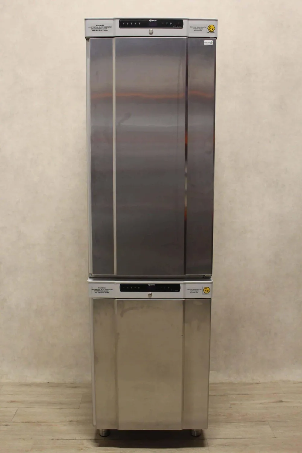 Gram BioCompact II RR310/RF210 Koelvriescombinatie