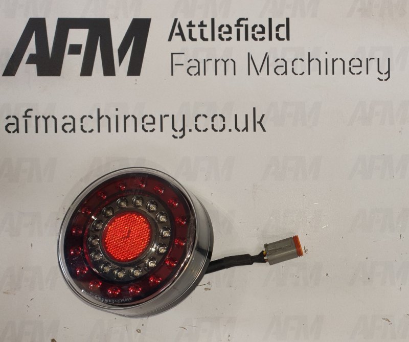 Spearhead Rear Light Cluster - 8770918