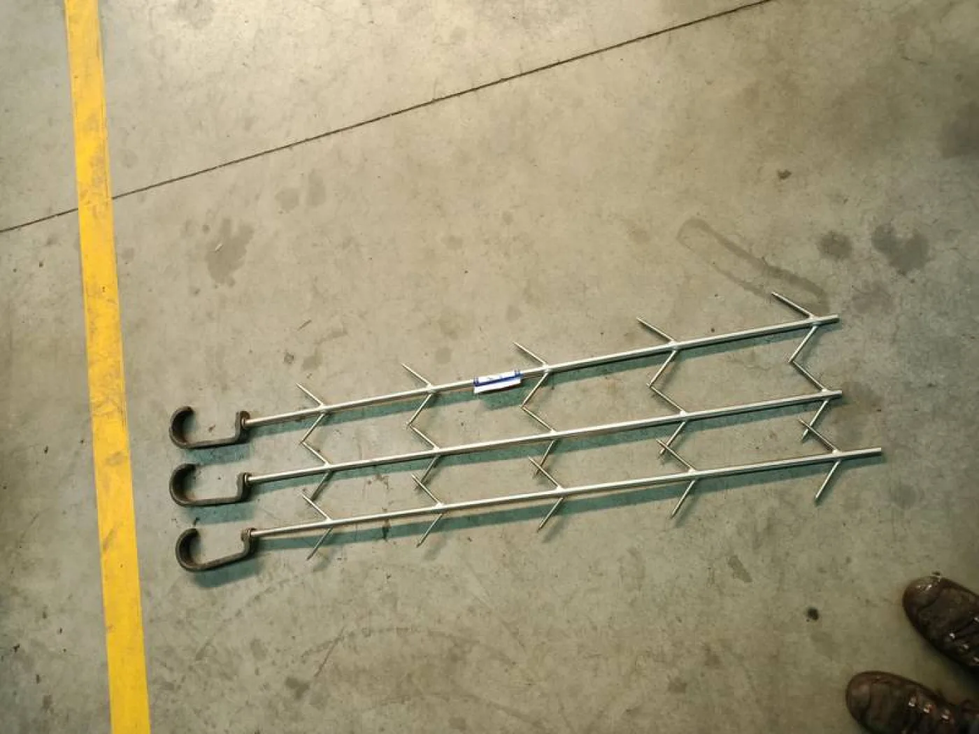 Organ hooks slide - 2