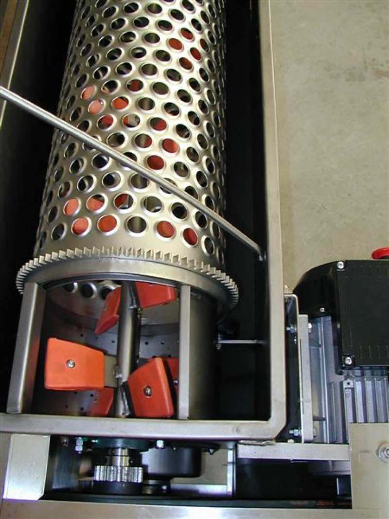 HORIZONTAL CENTRIFUGAL DESTEMMER MODEL “JOLLY 50/A” NEW MACHINE