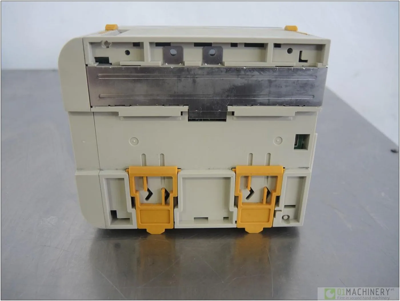 2010 OMRON CQQM1-CPU21-E AI1570 - 4