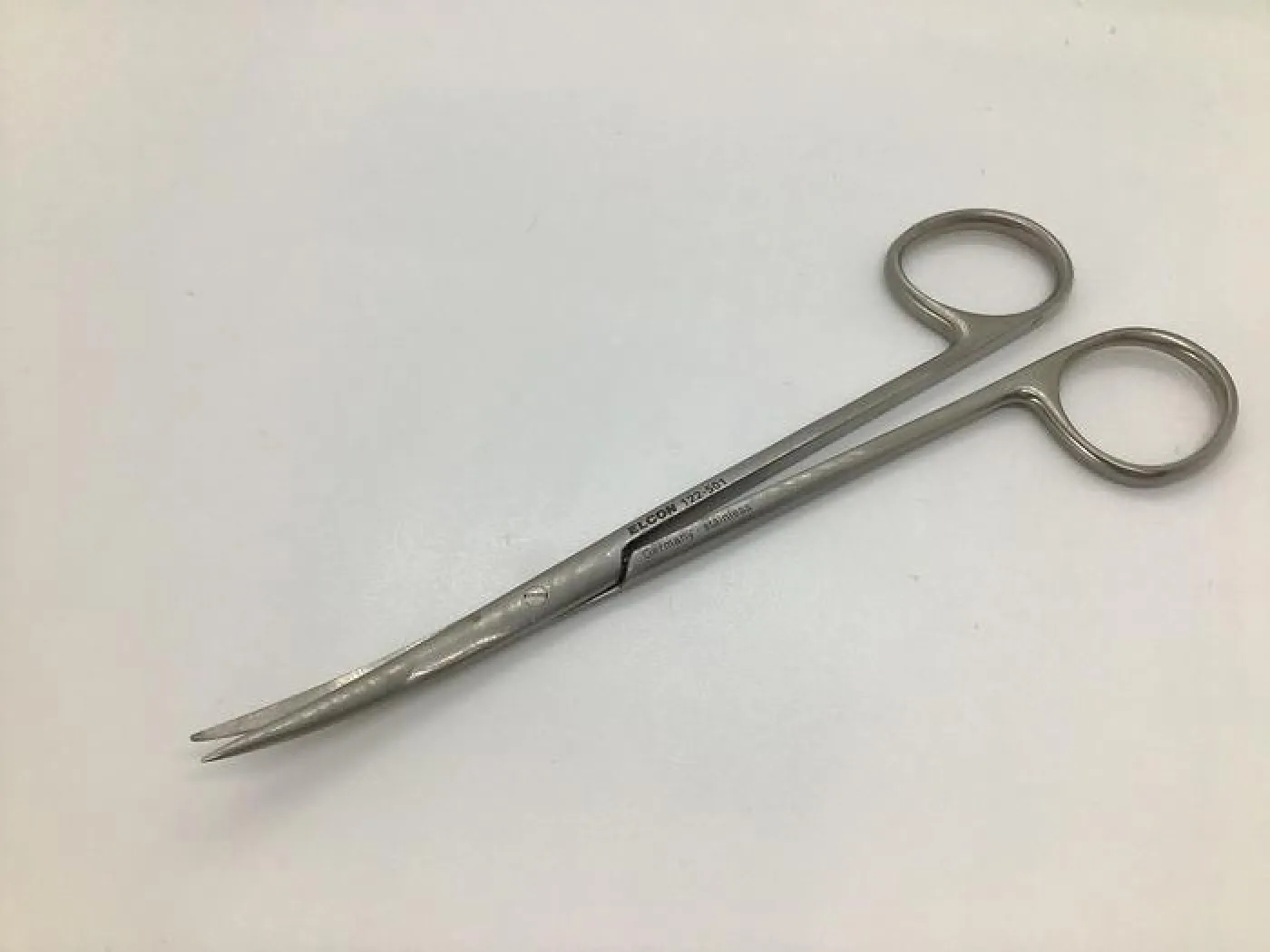 Metzenbaum 140mm - 1