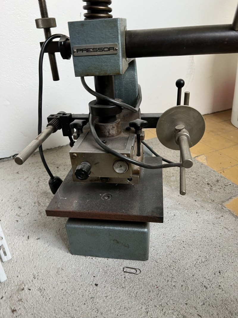 PRESSE A DORER PRESSOR P 14 H