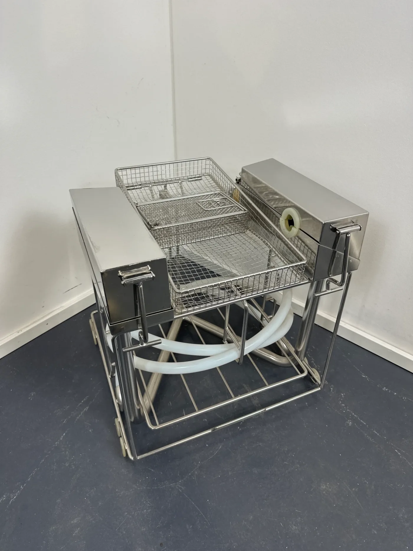 BHT Innova 3000 Desinfektor-Einsatz (Injektorwagen) - 3
