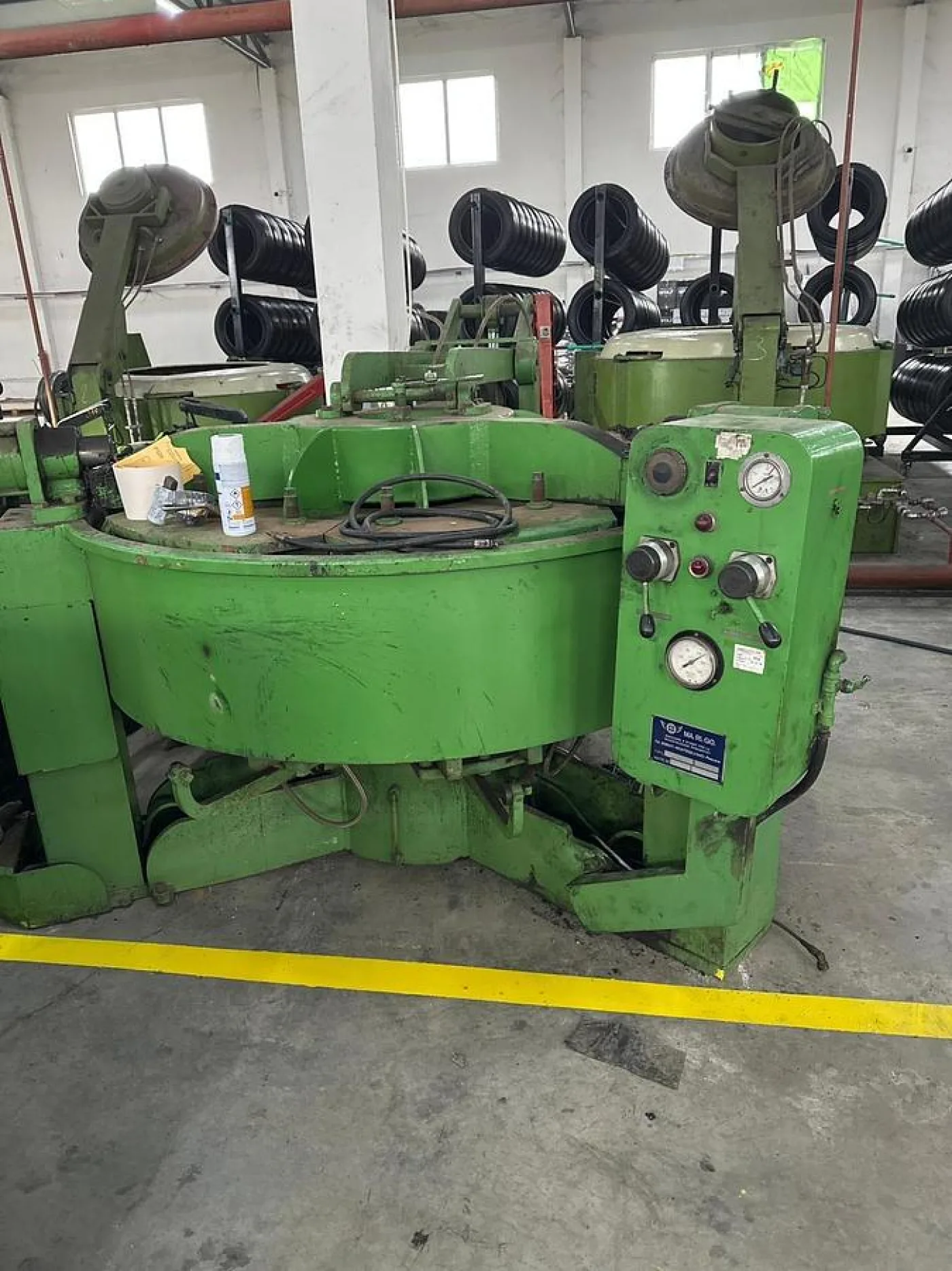 Tyre Retreading PCR & TBR Presses Full Plant - 3
