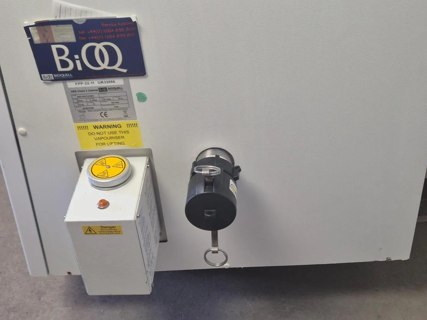 Bioquell Microflow Bio Safety Cabinet Class - 8