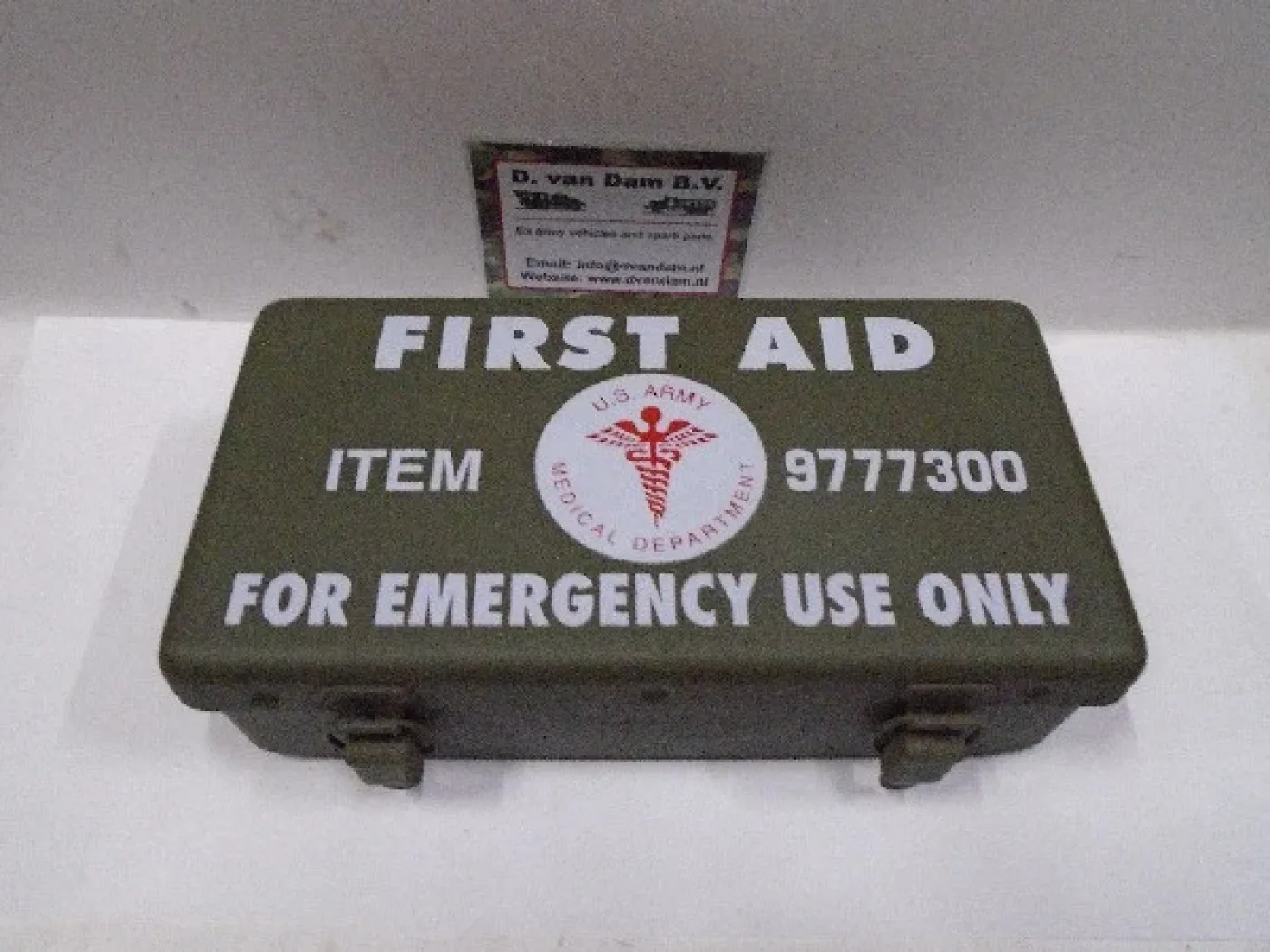 First aid box - 1