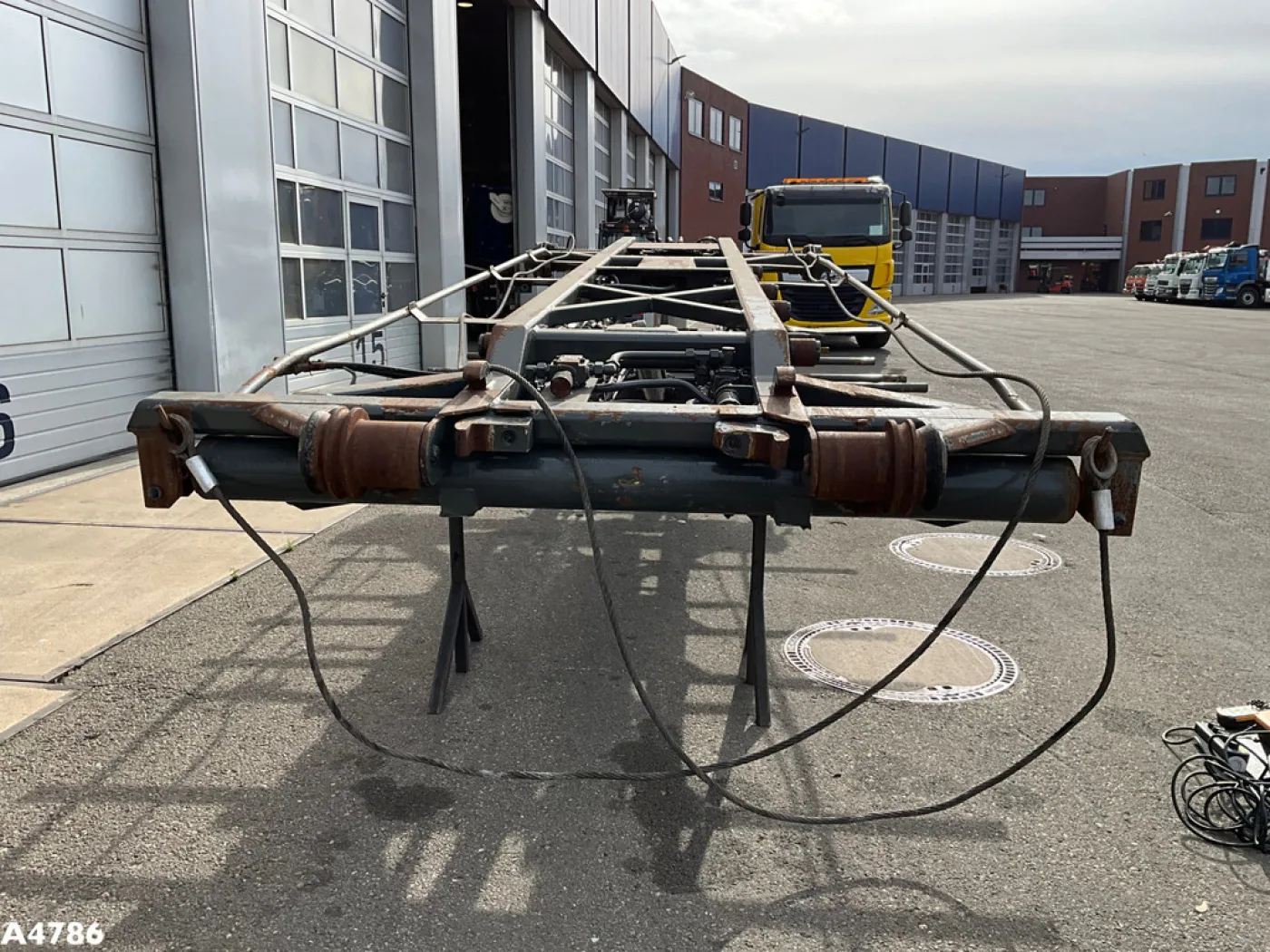 HMF 32 Ton 3-zijdig kabelsysteem - 7