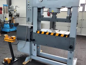 Hydraulische Werkstattpresse AT 1020/100