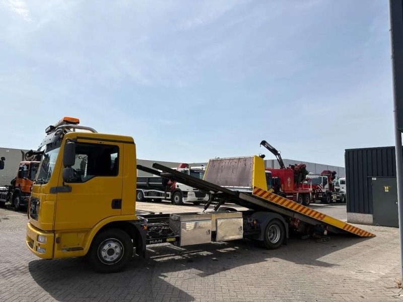MAN Tgl 12.220 + Manual + Euro 5 + Winch + Winch System