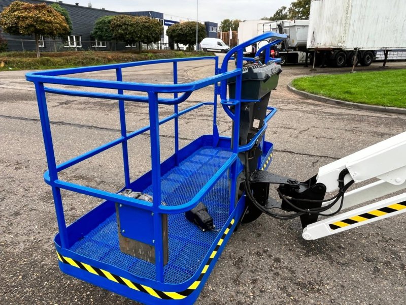 JLG 460SJ