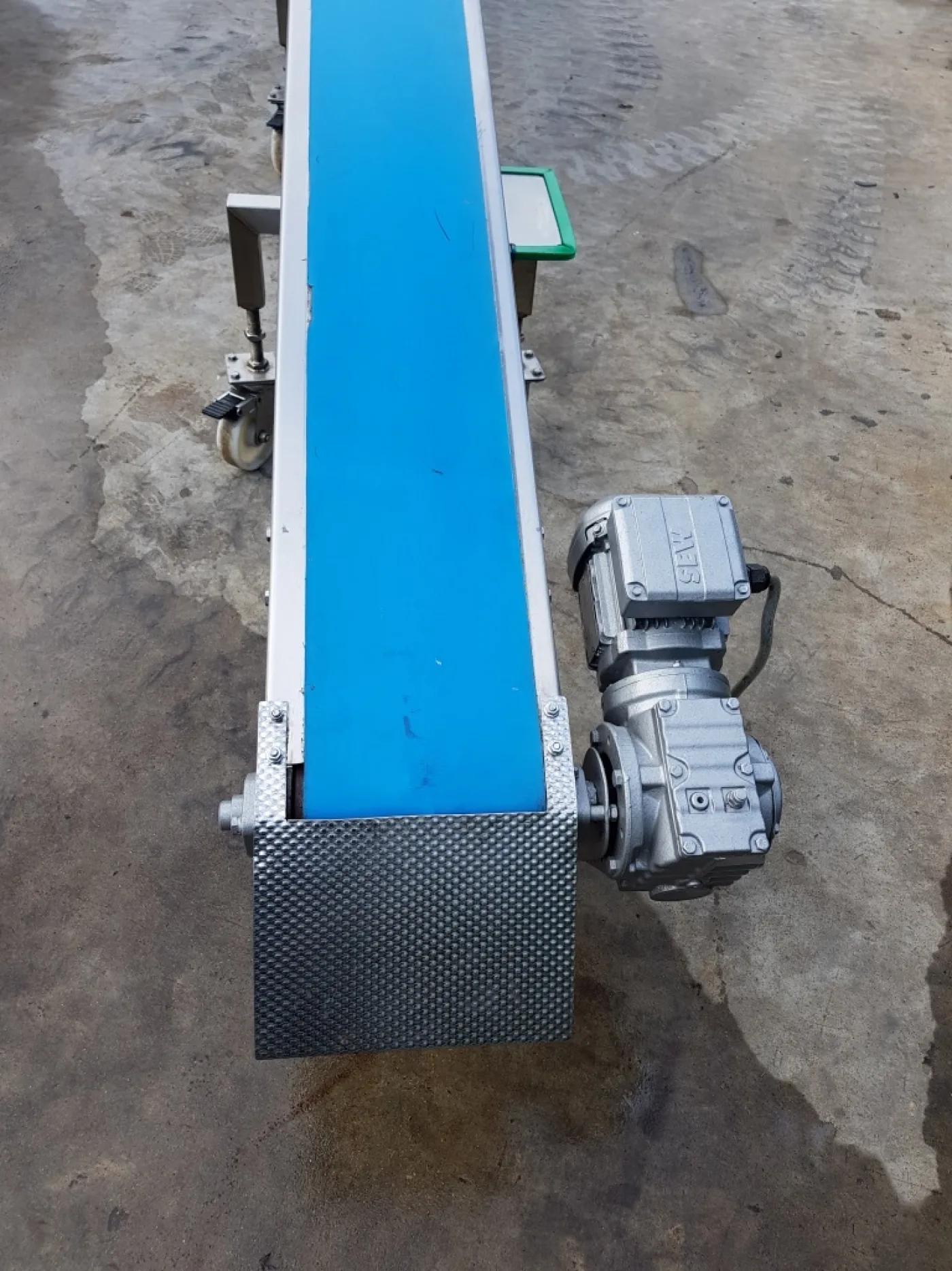 NASTRO TRASPORTATORE MOTORIZZATO – COTSWOLD MECHANICAL HANDLING - 5