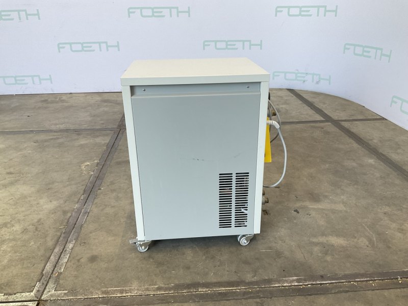 Lauda integral T2200W chiller - Temperature control unit
