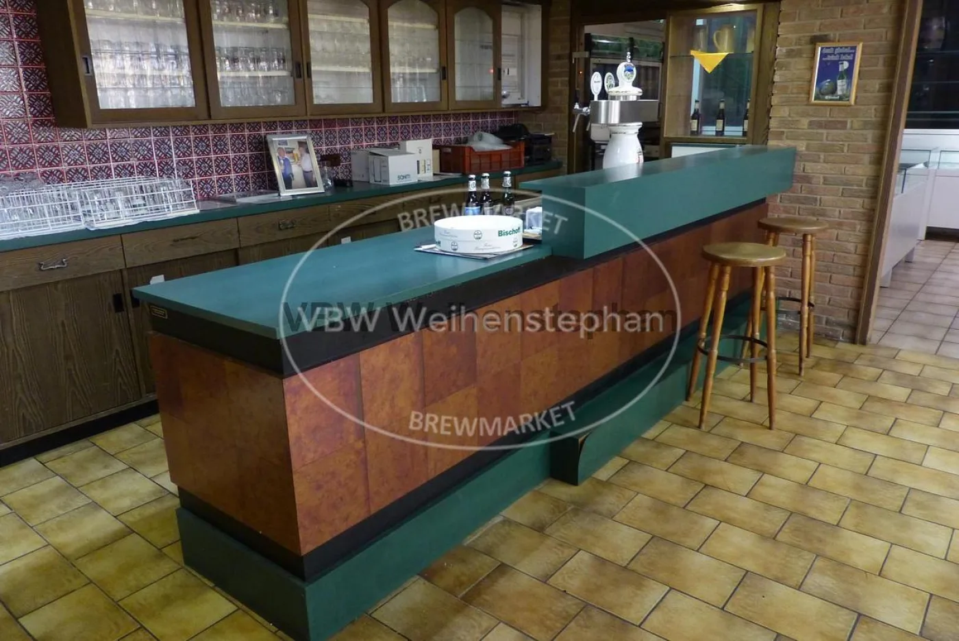 Bar - 1