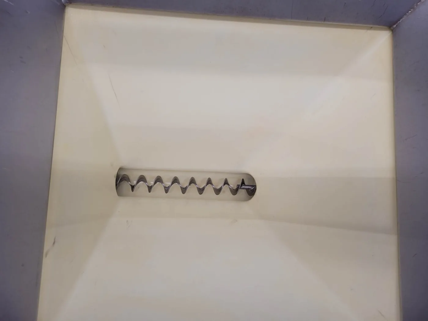 Hethon Feeder - Metering screw - 1