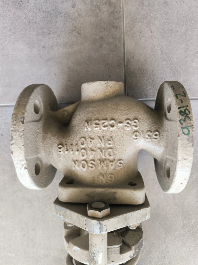 STEAM PRESSURE REDUCING VALVE SAMSON DN40 PN40