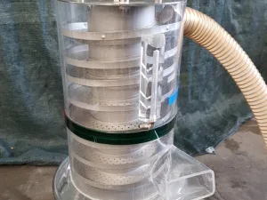 DEPOLVERIZZATORE COMPRESSE CON RILEVATORE DI METALLI – KRAMER – SAFELINE – Mod. 92-250