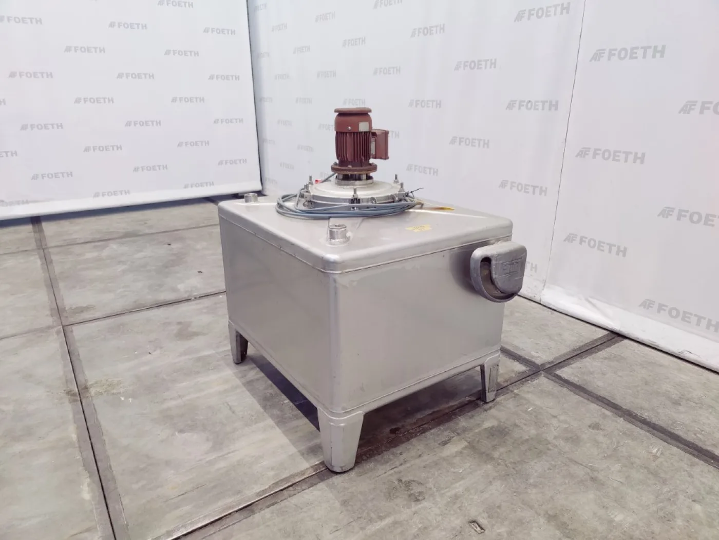 Umformtechnik 500 ltr. IBC - Vertical tank - 1