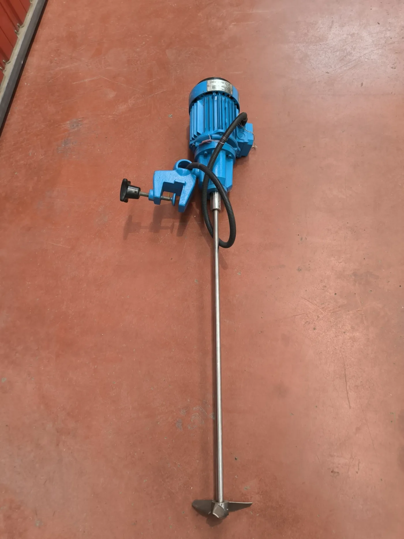 STAINLESS STEEL HELIX TYPE AGITATION 0,75 kW - 2