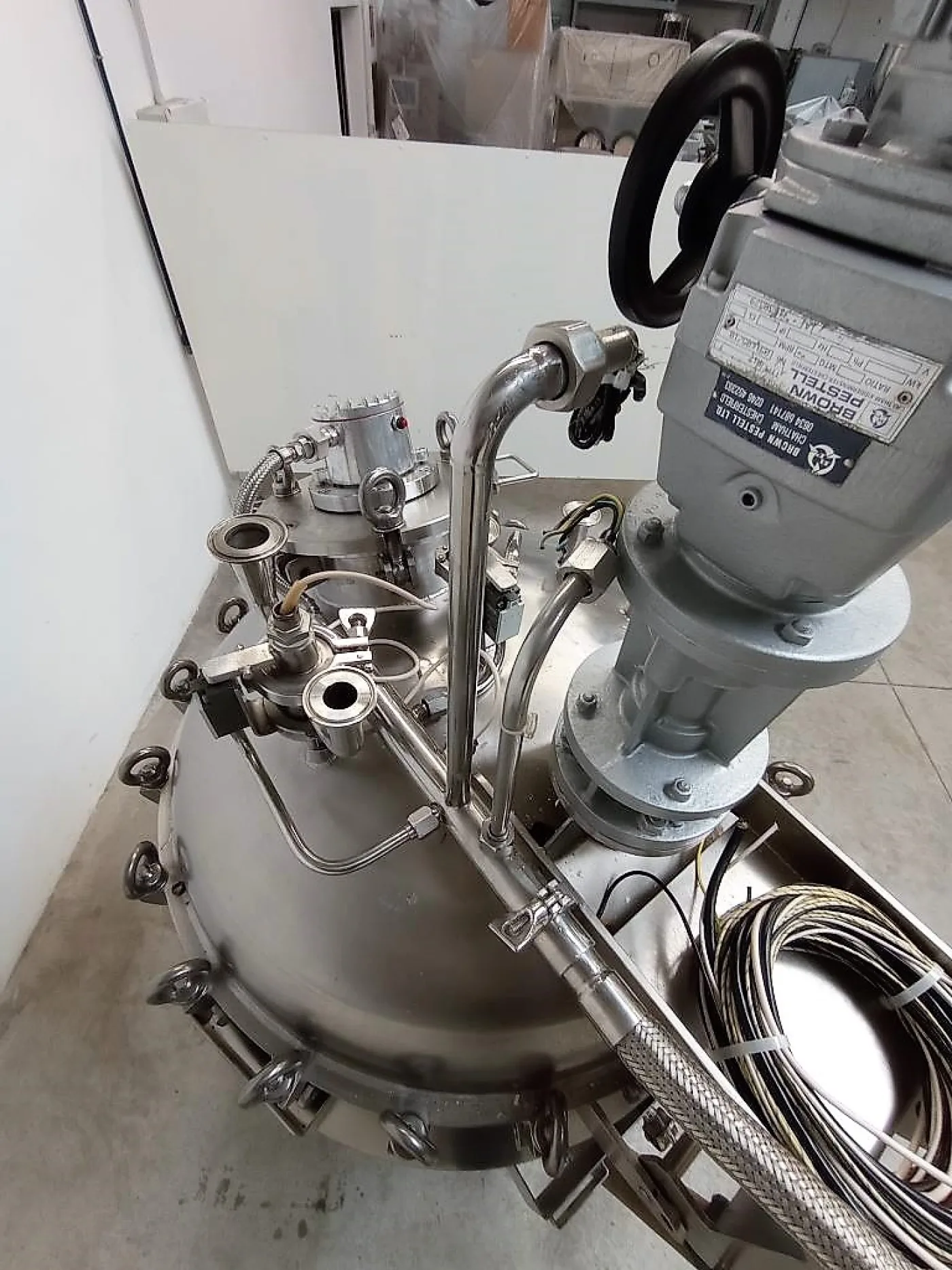 DISSOLUTORE INCAMICIATO – NOVINOX – MOD. 557 LT - 4
