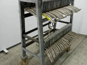 Sliding gambrel hooks
