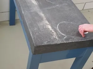 841-Used laboratory weighing table, granite top
