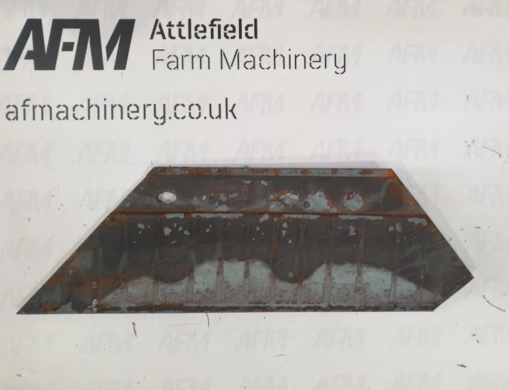 Kongskilde, Overum, Massey Ferguson, Agrolux 715/725/735 Plough 41659460009 Share XL