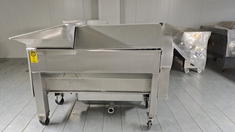 CRUSHER DESTEMMER MORI, MODEL S.120 C, SECOND-HAND MACHINE
